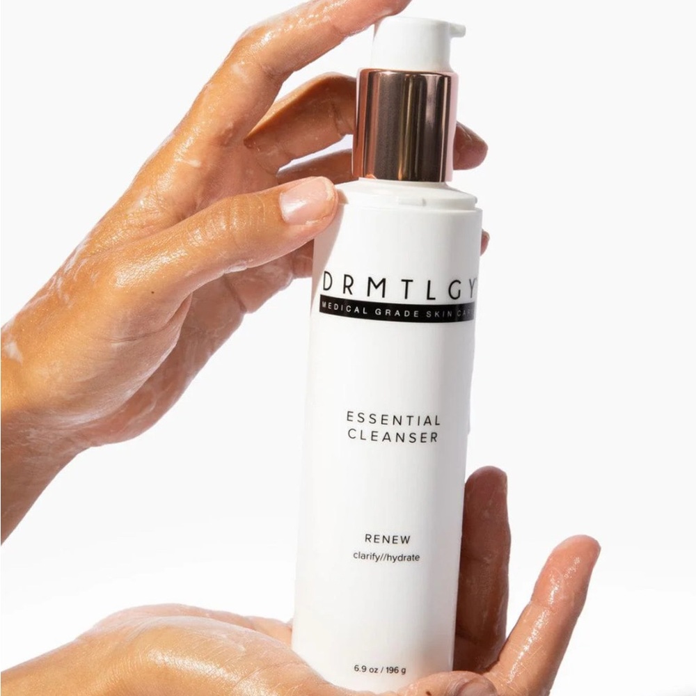 DRMTLGY Essential Cleanser